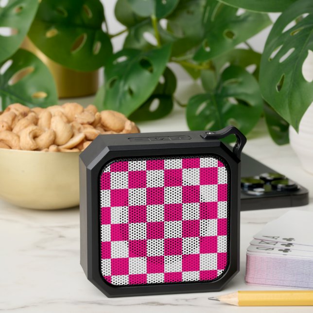 Checkered squares hot pink white geometric retro bluetooth speaker (Insitu(Table))