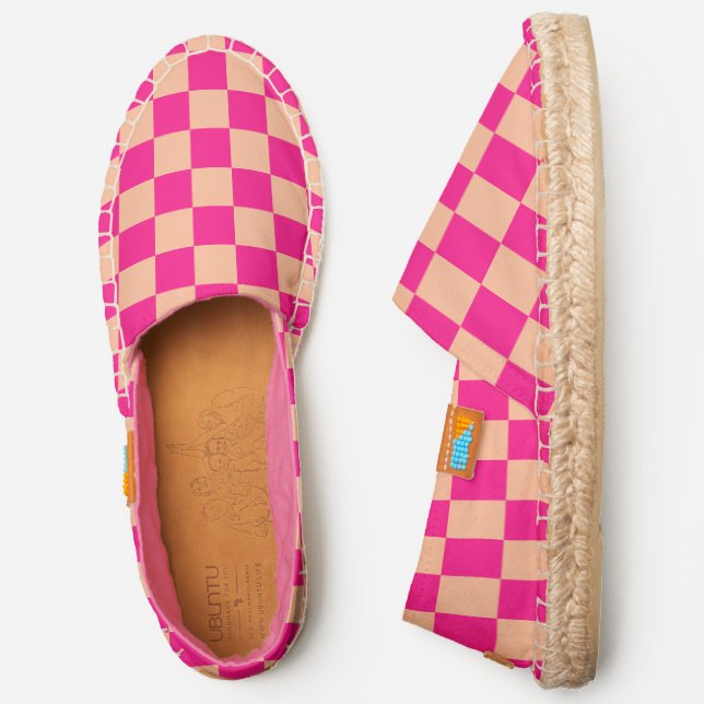 Checkered squares peach hot pink geometric retro espadrilles (Side)