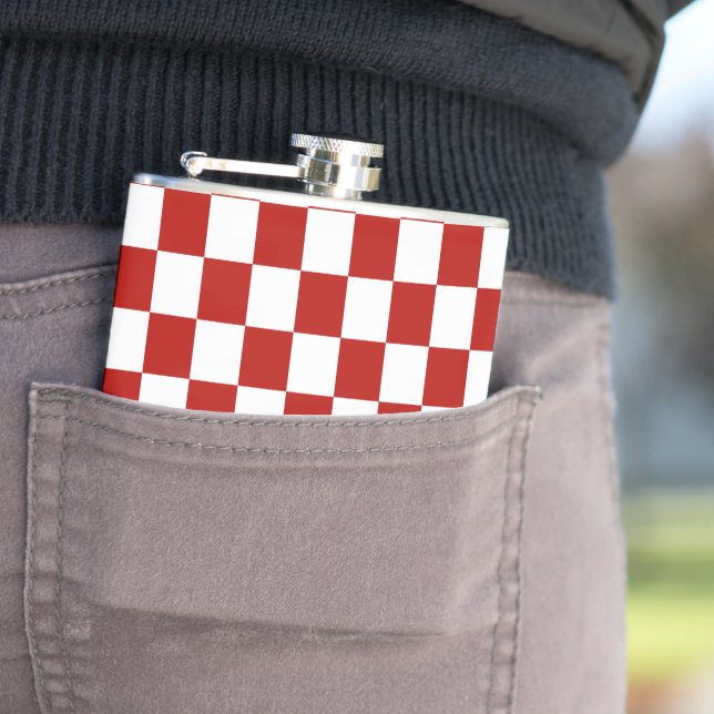 Checkered squares red white geometric retro flask (In Situ)