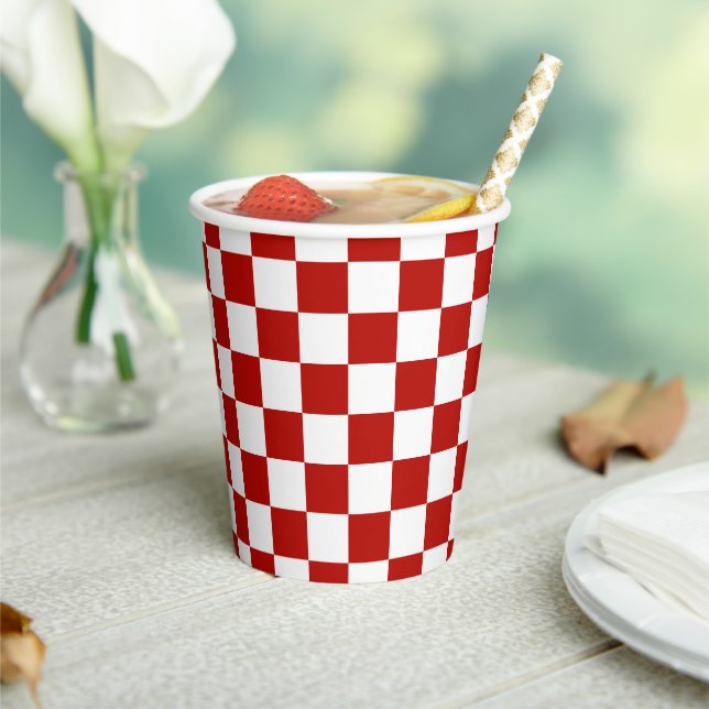 Checkered squares red white geometric retro paper cups (Insitu)