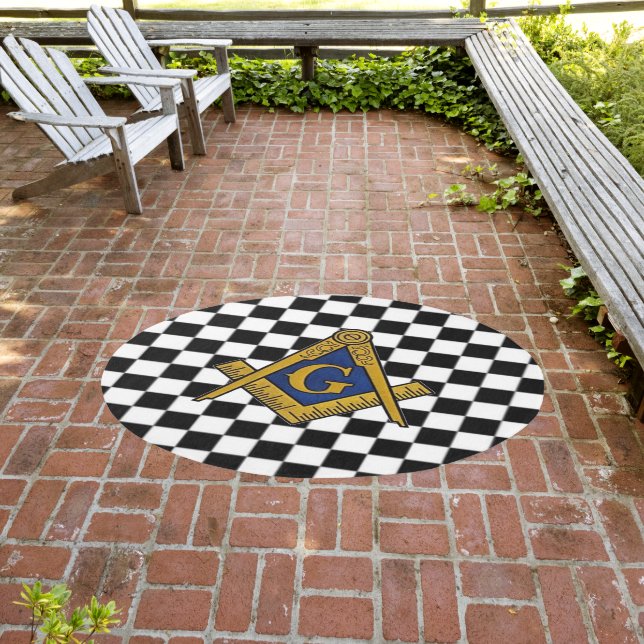 Checkers Masonic Freemasons Square and Compass Outdoor Rug (Insitu (Outdoor 3))