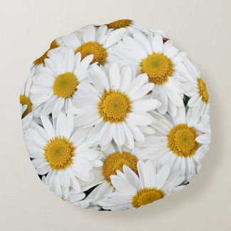 Cheerful daisies round pillow