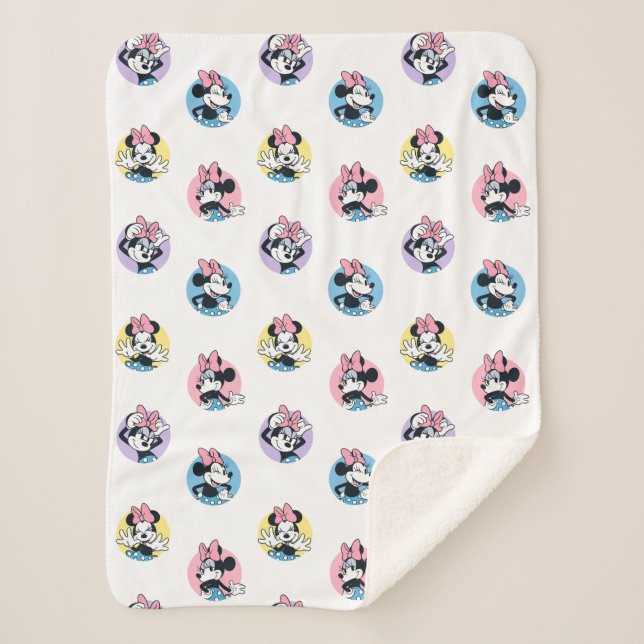 Cheerful Minnie Mouse Polka Dot Pattern Sherpa Blanket (Front)
