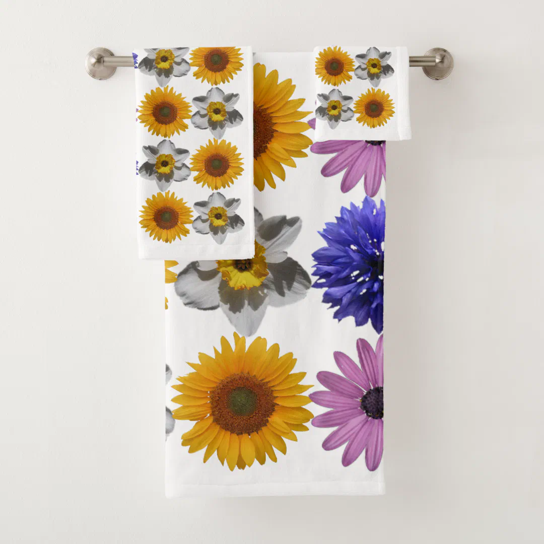 Cheerful Multicolor Floral Bath Towel Set (Insitu)