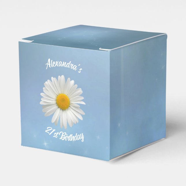 Cheerful White Daisy Favor Boxes (Front Side)