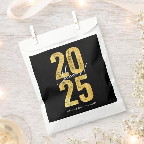 Cheers To 2025 Gold Typography Modern New Year Favor Bag