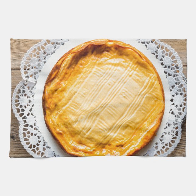 Cheesecake on rustic wood cake top. towel (Horizontal)