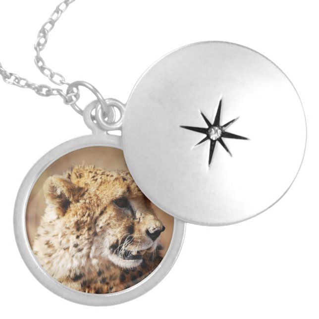 Cheetah beauty with fangs locket necklace (Front)
