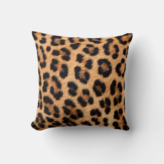 Cheetah print texture throw pillow (Front)
