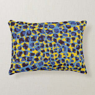 Cheetah skin texture, seamless animal print. accent pillow