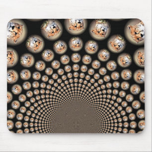 Cheetah Spin Spectacle – Feline Frenzy: Colorful Mouse Pad