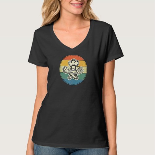 Chef Symbol With Chef Hat In Cool Vintage Retro St T_Shirt