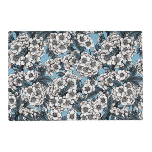 Cherry blossom in white and blue placemat