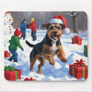 Chesapeake Bay Retriever Snow with Christmas Hat Mouse Pad