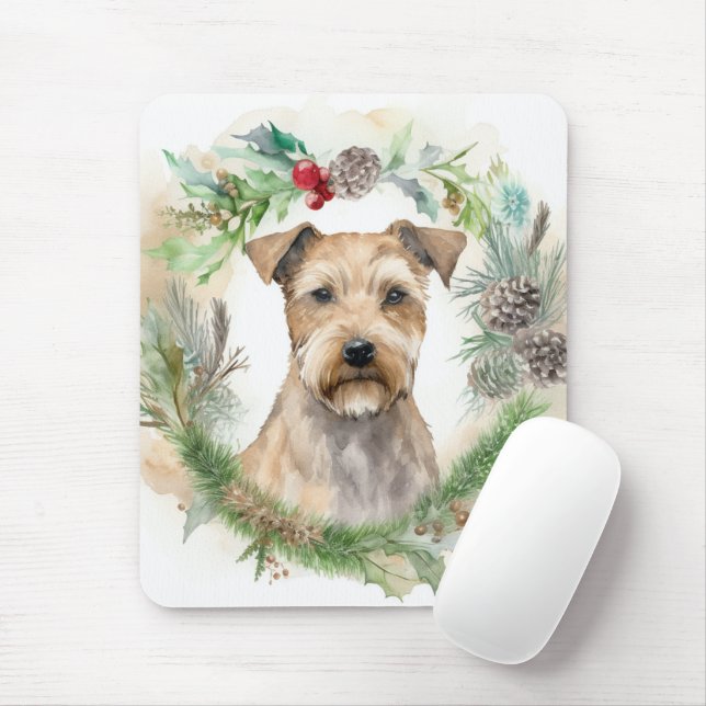 Chesapeake Bay Terrier Christmas Wreath Festive Mouse Pad (With Mouse)
