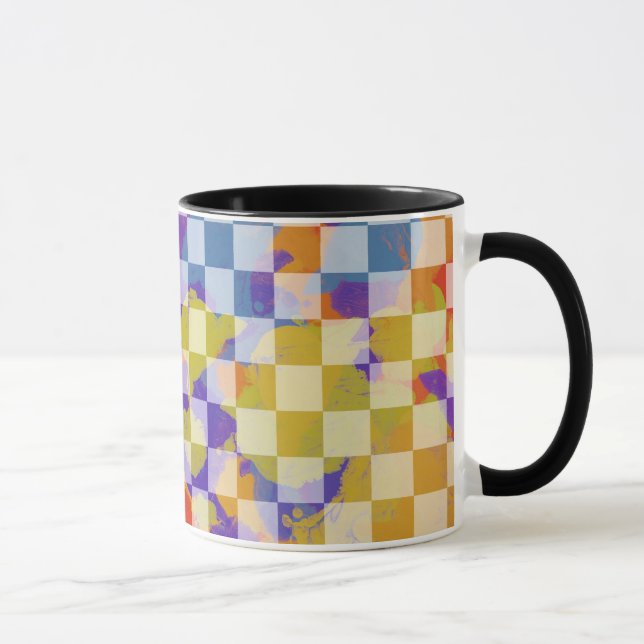 chess board pattern in mug (Right)
