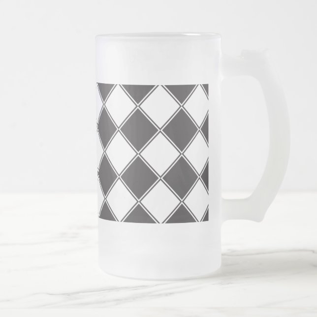 Chess board style frosted glass beer mug (Right)