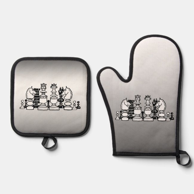 Chess Pieces Oven Mitt and Pot Holder Set