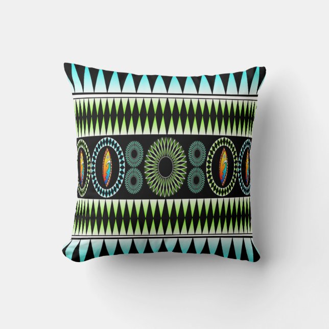Chevron  Pattern Throw Pillow (Front)