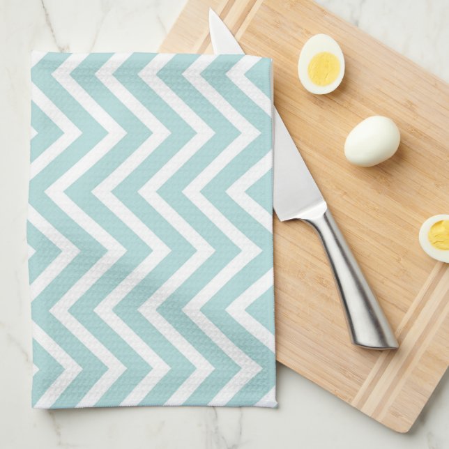 Chevron Towel (Quarter Fold)