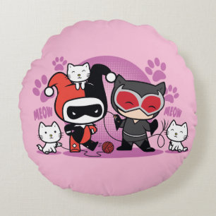 Chibi Harley Quinn & Chibi Catwoman With Cats Round Pillow
