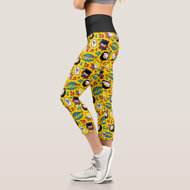 Chibi Heroine Dance Pattern Capri Leggings (Left)