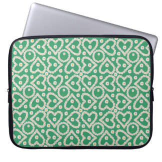 Chic 15-inch Laptop Sleeve: Daisy Chains on Green Sleeve