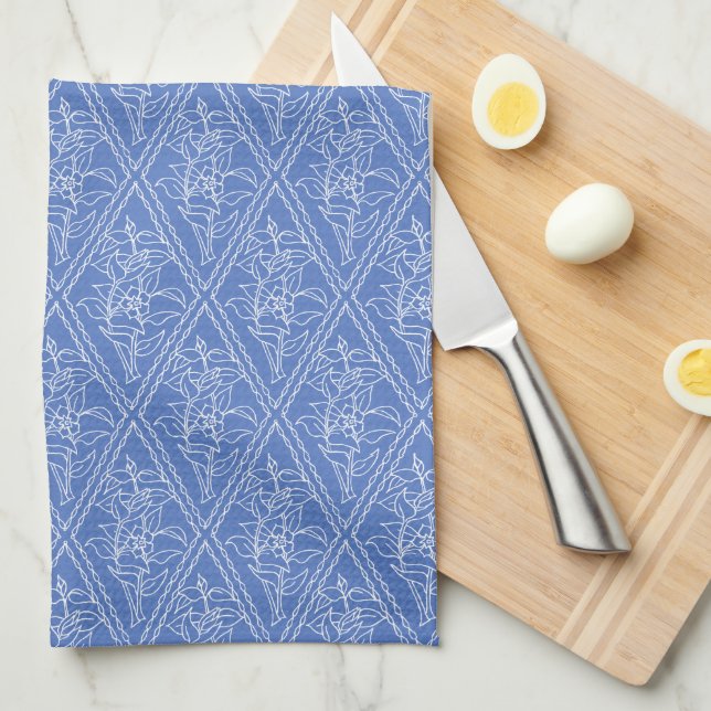 Chic Blue Vintage Periwinkle Floral Pattern Towel (Quarter Fold)