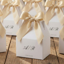 Chic CalligraphyMonogram Wedding Guest Favor Boxes