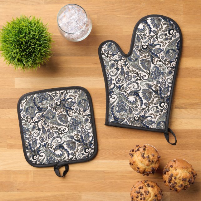 Chic Dark Blue White Gray Paisley Art Pattern Oven Mitt & Pot Holder Set (Top Down)