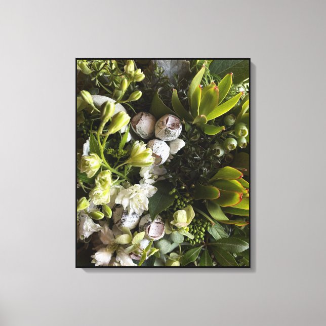 Chic Dark Green Botanical Leaves Canvas Print (Front)
