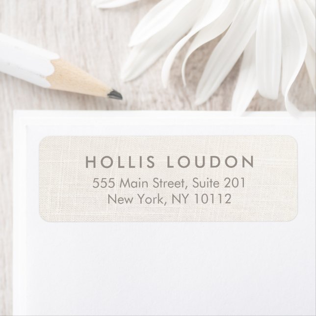 Chic Elegant  White Linen Look  Label (Insitu)