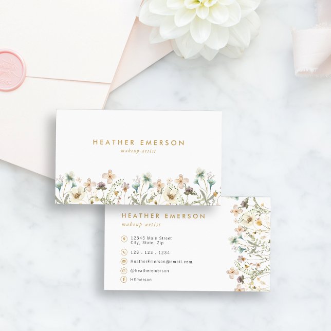 Chic Floral Business Card (Creator Uploaded)