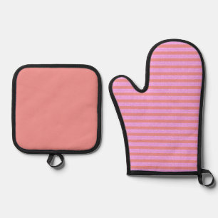 Chic Futuristic Geometric Stripes and Solid Pink Oven Mitt & Pot Holder Set