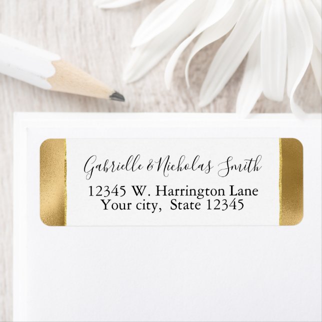 Chic Glam Gold  Label (Insitu)