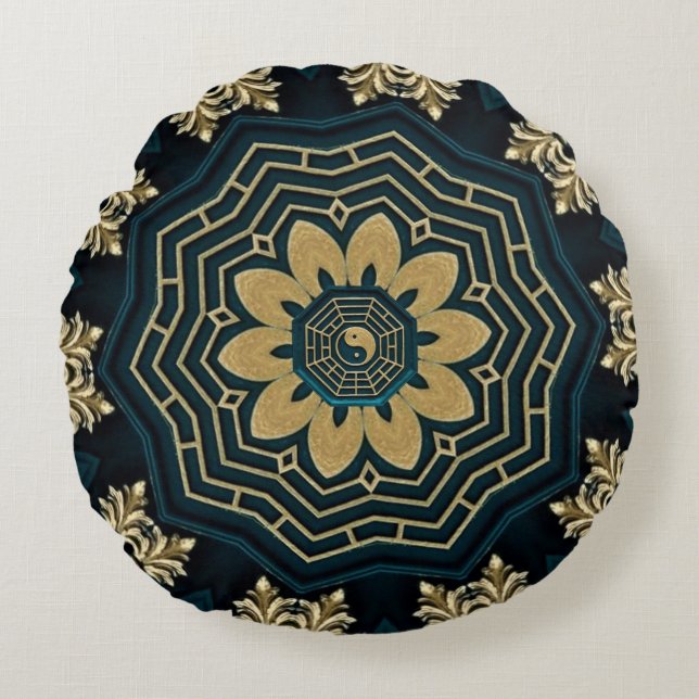 Chic Gold & Green Asian Style Round Pillow (Front)