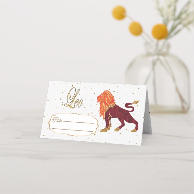 Chic Gold Leo Zodiac Birthday Place Card (Front)