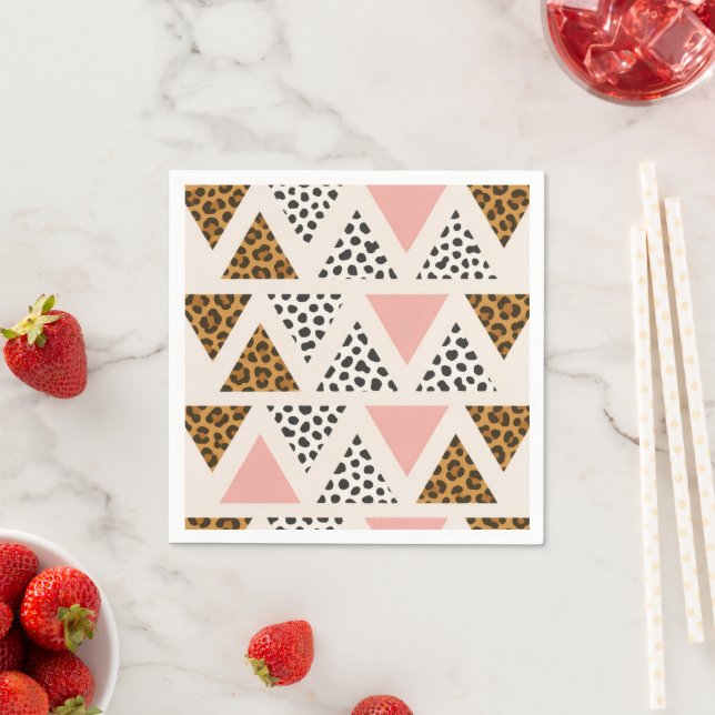 Chic Leopard & Pink Triangle Pattern Napkins (Insitu)