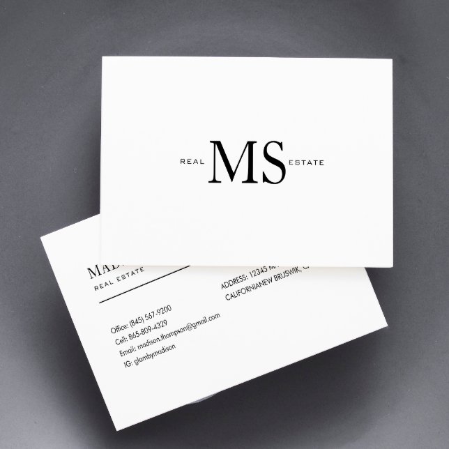 Chic Modern Luxury Professional Business Card (Creator Uploaded)