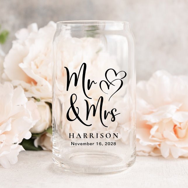 Chic Mr Mrs Wedding Can Glass (Creator Uploaded)