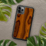 Chic Old Antique Oak Brown Wood Grain Pattern iPhone 13 Case