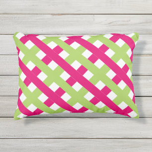 CHIC OUTDOOR PILLOW_60 GREEN/561 HOT PINK LATTICE OUTDOOR PILLOW