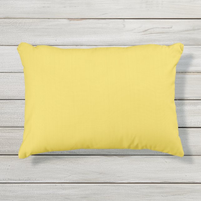 CHIC OUTDOOR PILLOW_PRETTY BUTTER YELLOW SOLID PILLOW (Front)