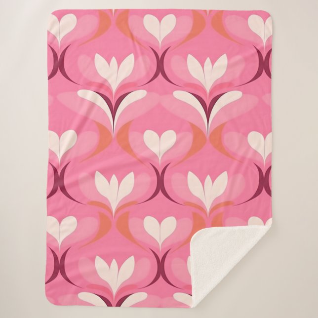 Chic pink heart ogee sherpa blanket (Front)