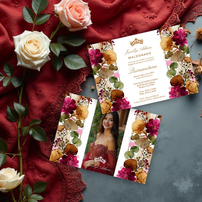 Chic Princess Tiara Floral Garland Quinceañera Invitation (Chic Lovely Princess Tiara & Floral Garland in Spanish Quinceañera Invitation Card Design.)