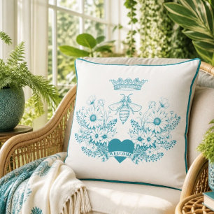 Chic Queen Bee   Crown Bee Throw Pillow