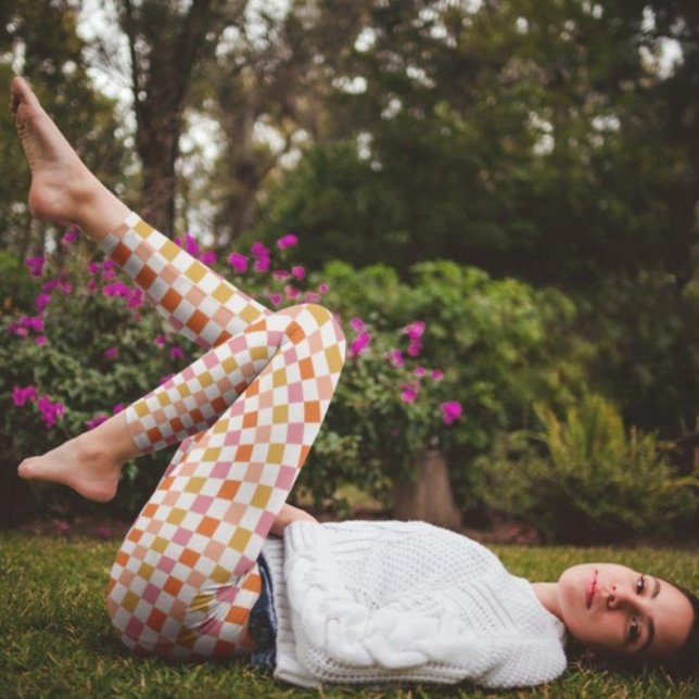 Chic Retro Urban Checkerboard Leggings (Creator Uploaded)