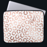 Chic Rose Gold Leopard Cheetah Animal Print Laptop Sleeve<br><div class="desc">This elegant and chic design is perfect for the modern fashionista. It features a faux printed rose gold hand-drawn leopard/cheetah safari animal print on a simple white background. It's pretty, cute, and trendy! ***IMPORTANT DESIGN NOTE: For any custom design request such as matching product requests, color changes, placement changes, or...</div>