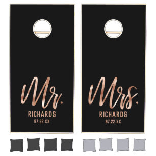 Chic Rose Gold Modern Typography Mr. & Mrs. Cornhole Set
