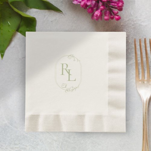 Chic  Trendy Green Floral Monogram Wedding  Napkins